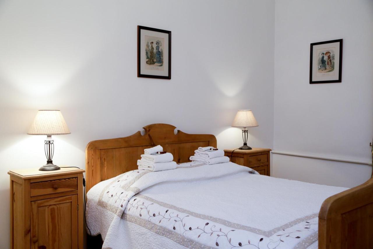 Hotel Grasu Pils Cesvaine Esterno foto